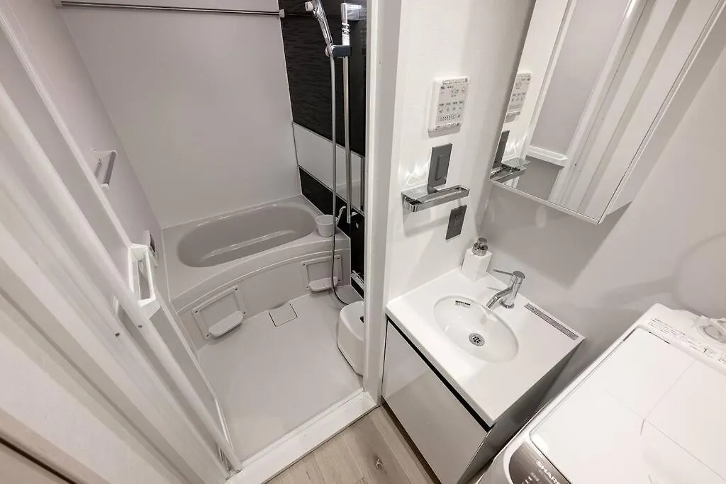 24年9月オープン 白山駅5分 収容5人 丸貸し切り 102室 Apartment Tokyo